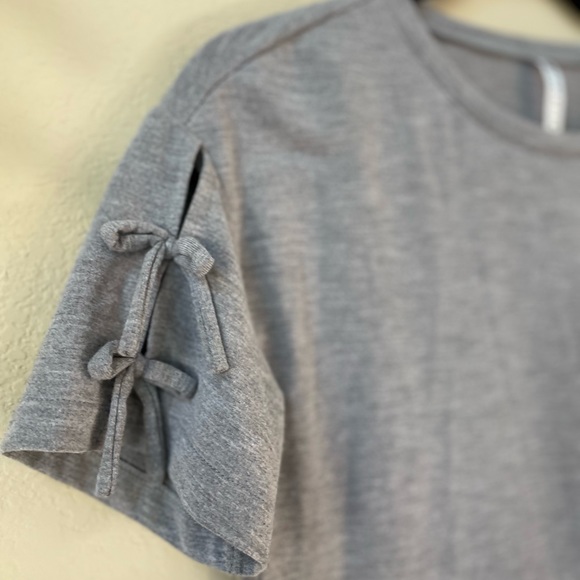 Fabletics grey shirt dress - Picture 5 of 5